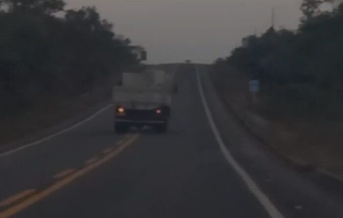 Perigo na BR-210: PRF prende motorista de caçamba após direção perigosa e embriaguez no Amapá
